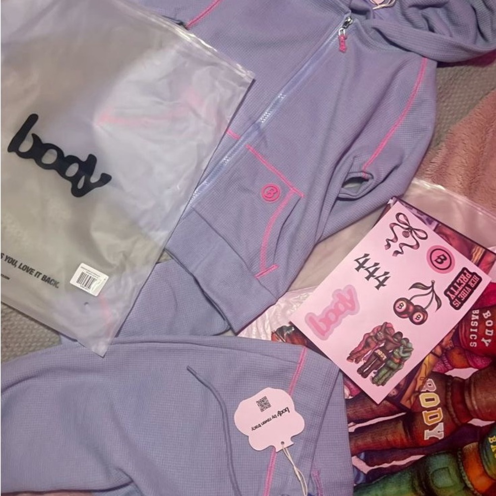 BOODY  Lavender Jogger Set